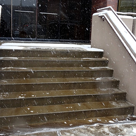 Outdoor steps completely cleared after using liquid deicer